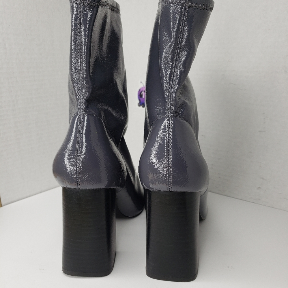 Topshop Faux Patent Leather Gray Pull on Booties Glam Boho Festive Sz 10.5 FLAW - Picture 4 of 11